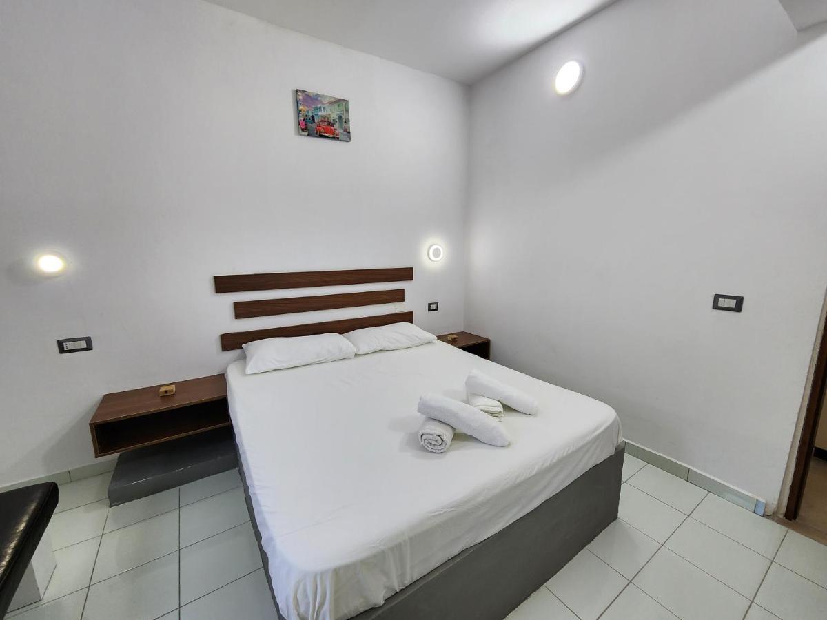 Blue Apartments Vlore Exterior photo
